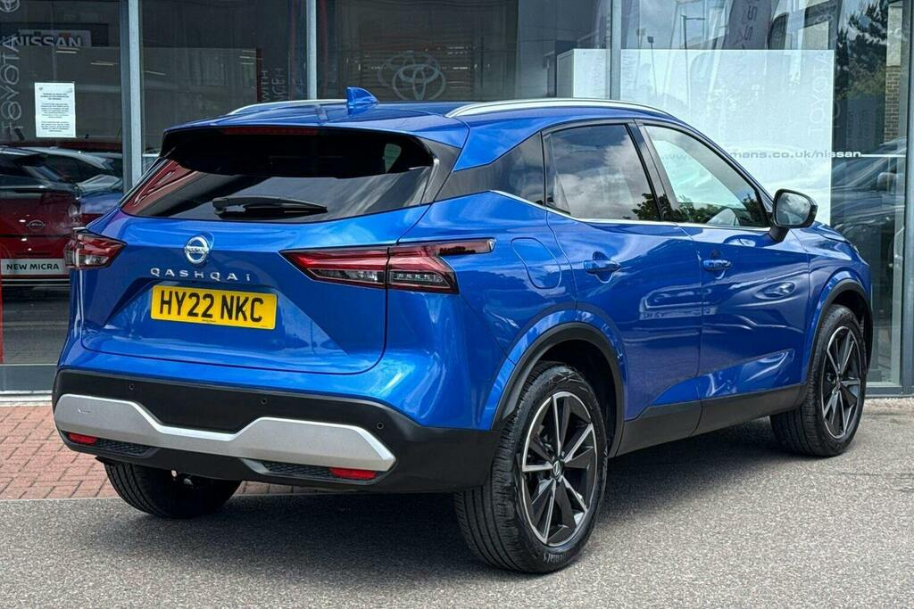 Nissan Qashqai 1.3 Dig T Mhev Tekna Suv Hybrid Xtron HY22NKC Blue #3