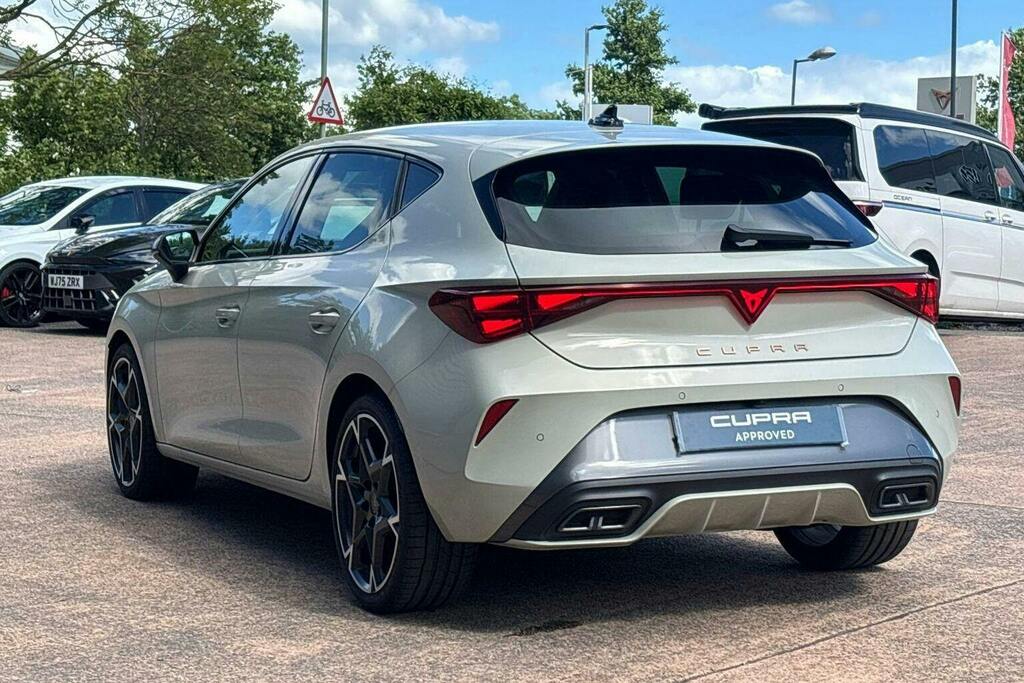 Cupra Leon 1.5 Tsi V2 Hatchback DK75XKW Grey #5