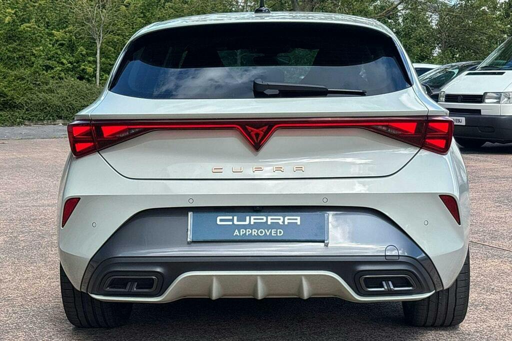 Cupra Leon 1.5 Tsi V2 Hatchback DK75XKW Grey #4