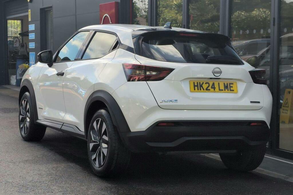 Nissan Juke 1.6 Acenta Premium Suv Hybrid HK24LME White #5