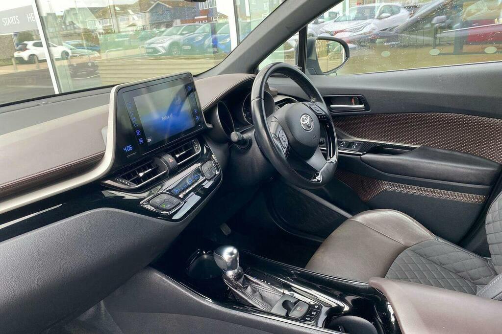Toyota C-Hr 1.8 Vvt H Excel Suv Hybrid Cvt Black #5