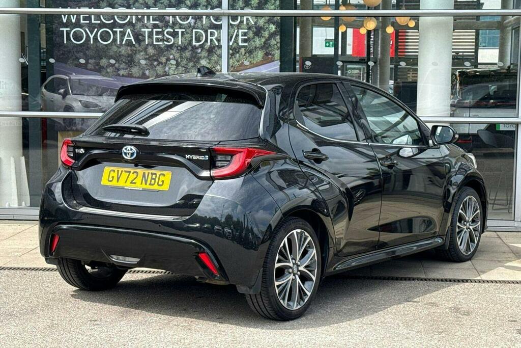 Toyota Yaris 1.5 Vvt H Excel Hatchback Hybrid E Cvt GV72NBG Black #2