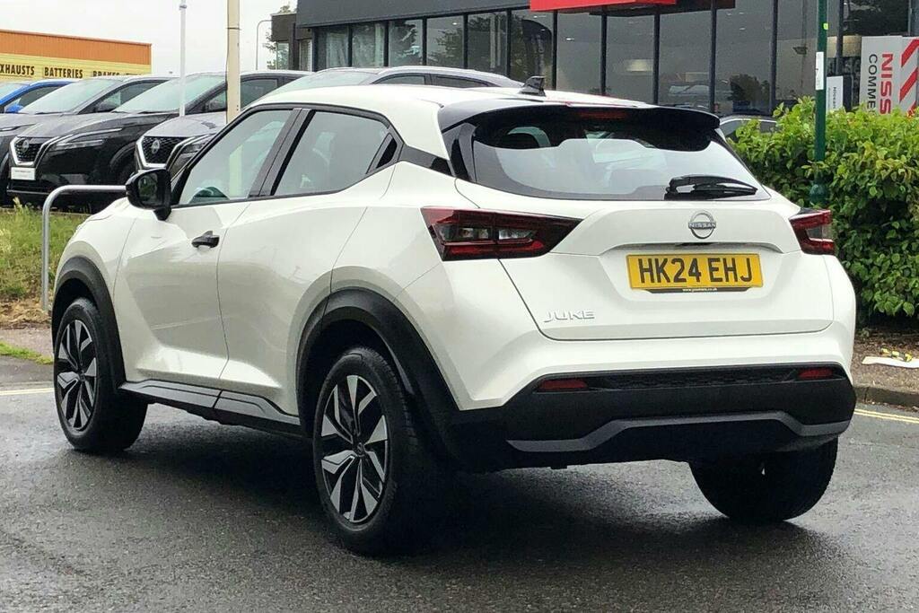 Nissan Juke 1.0 Dig T Acenta Premium Suv Dct White #5