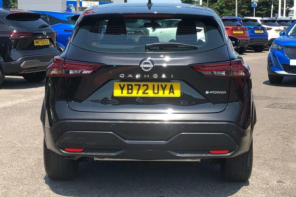 Nissan Qashqai 1.5 H E Power Acenta Premium Suv Hybrid Black #4