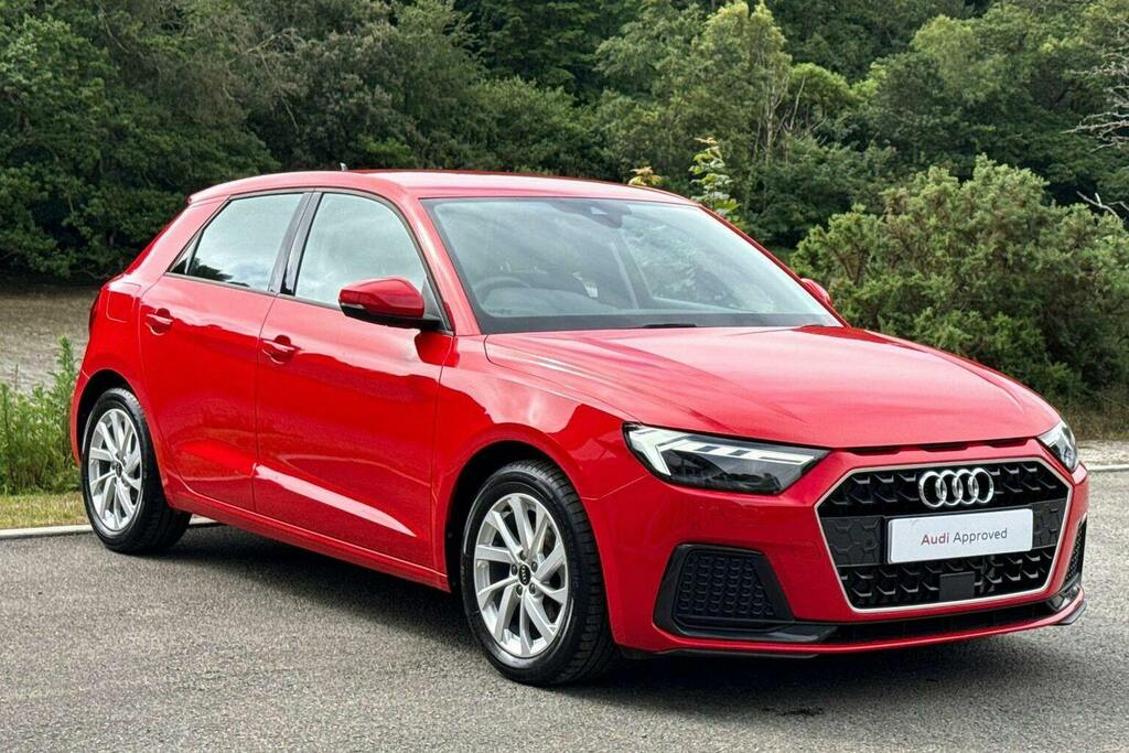 Audi A1 1.5 Tfsi 35 Sport Sportback S Tronic Red
