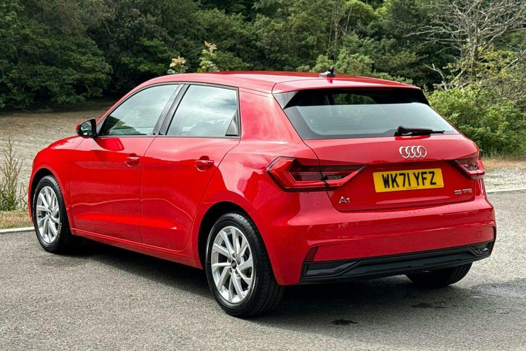 Audi A1 1.5 Tfsi 35 Sport Sportback S Tronic Red #5