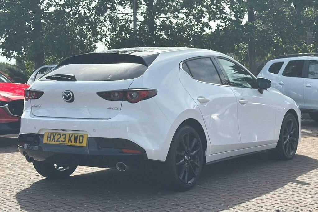 Mazda 3 2.0 E Skyactiv X Mhev Exclusive Line Hatchback HX23KWO White #3
