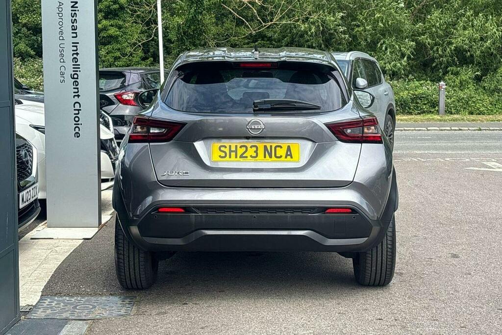 Nissan Juke 1.0 Dig T N Connecta Suv Dct SH23NCA Grey #4