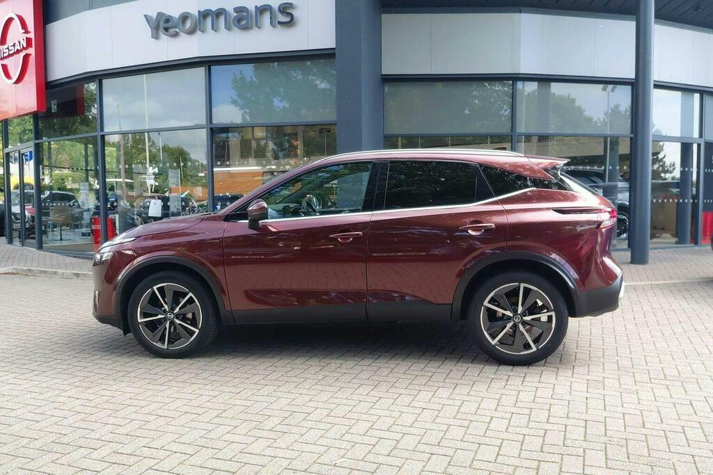 Nissan Qashqai 1.3 Dig T Mhev Tekna Suv Hybrid Xtron DS22PCY Red #6