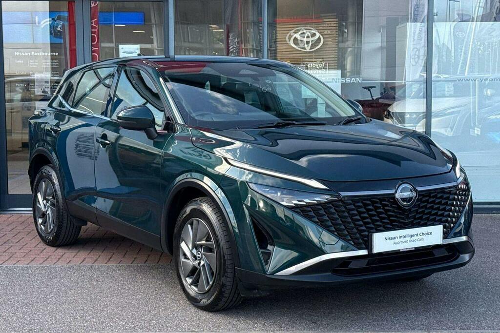 Nissan Qashqai 1.3 Dig T Mhev Acenta Premium Suv Hybri Green