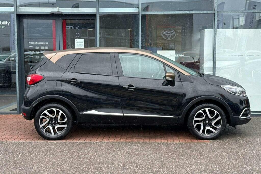 Renault Captur 0.9 Tce Energy Iconic Nav Suv Black #2