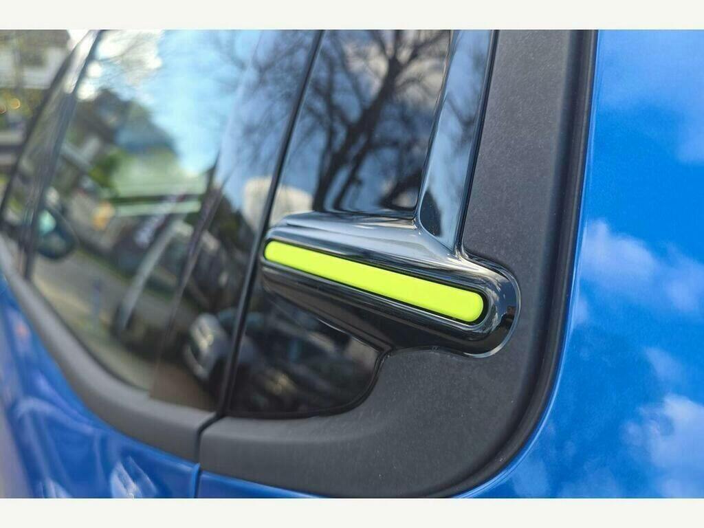 Citroen C3 83Kw Plus 44Kwh Blue #27