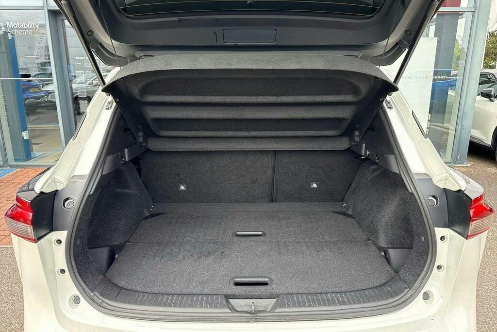 Nissan Qashqai 1.3 Dig-t Mh N-connecta Glass Roof Black #18