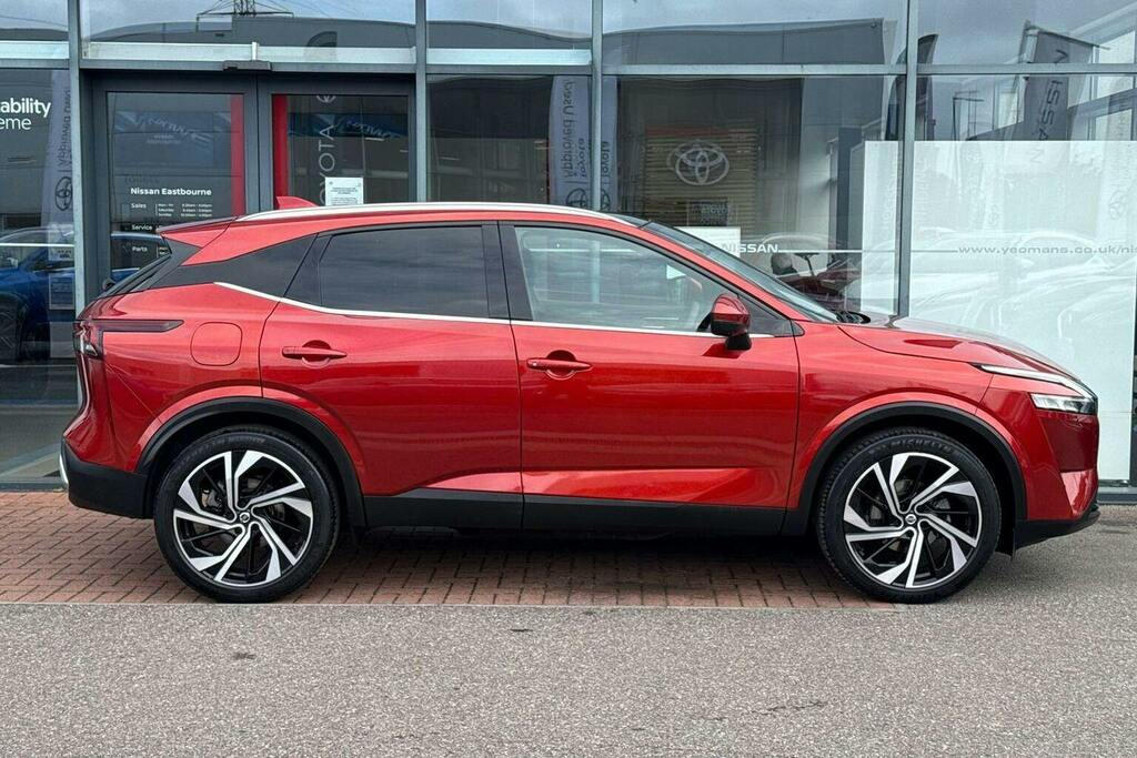 Nissan Qashqai 1.3 Dig T Mhev Tekna Plus Suv Hybrid Xt Red #2
