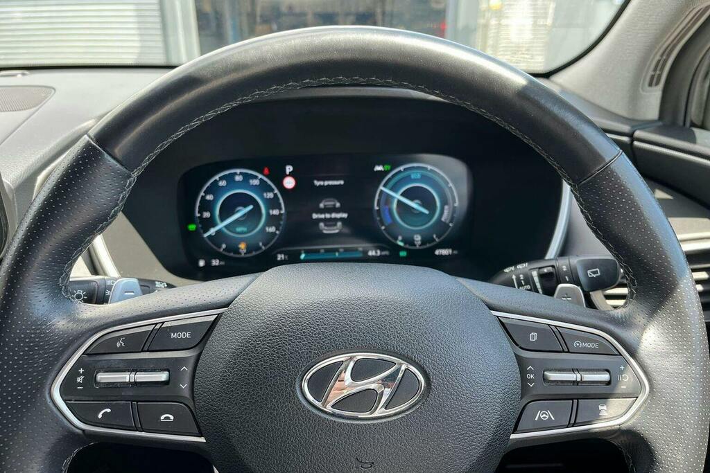 Hyundai Santa Fe 1.6L Ultimate Black #13