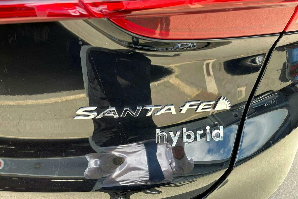 Hyundai Santa Fe 1.6L Ultimate Black #31