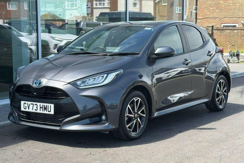 Toyota Yaris 1.5 Vvt H Design Hatchback Hybrid E Cvt Grey #3