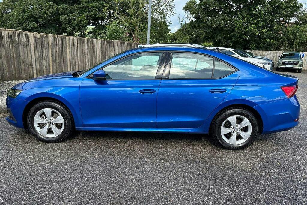 Skoda Octavia 1.5 Tsi Act Se Hatchback WL73CUW Blue #6