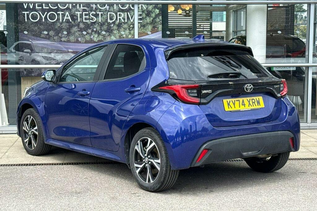 Toyota Yaris 1.5 Vvt H Design Hatchback Hybrid E Cvt Blue #4