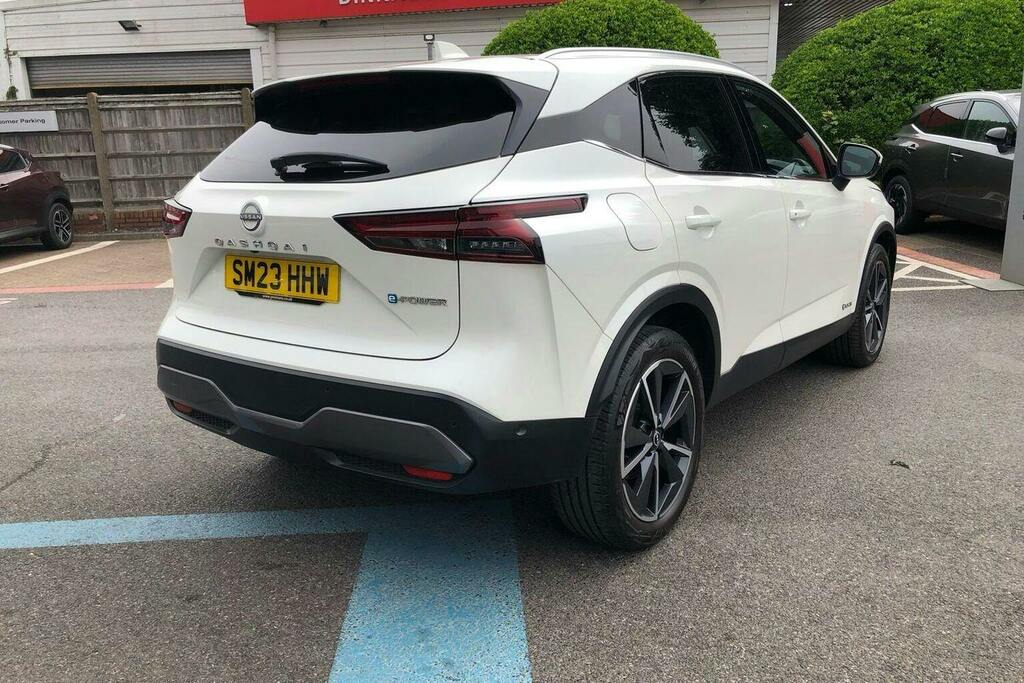 Nissan Qashqai 1.5 H E Power Tekna Suv Hybrid SM23HHW White #3