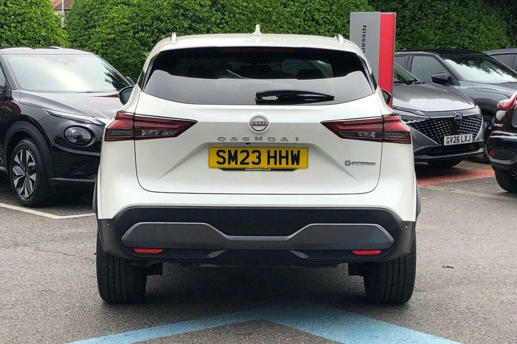 Nissan Qashqai 1.5 H E Power Tekna Suv Hybrid SM23HHW White #4