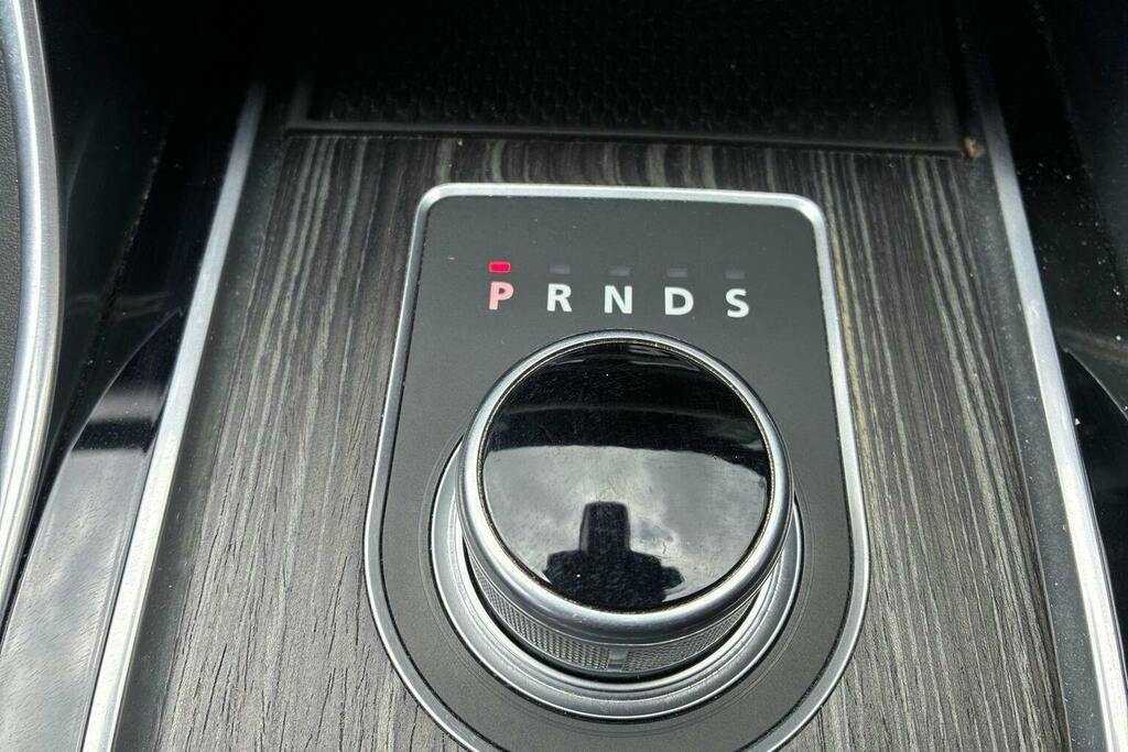 Jaguar XF 3L S White #21