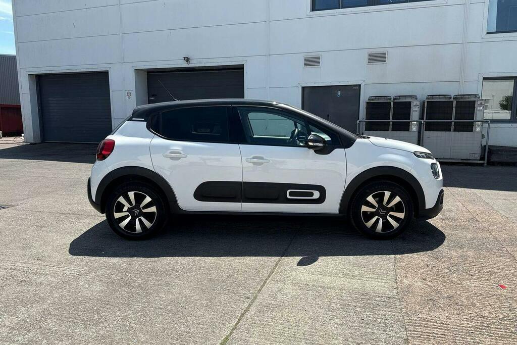 Citroen C3 1.2 Puretech Plus Hatchback VN74GXR White #2