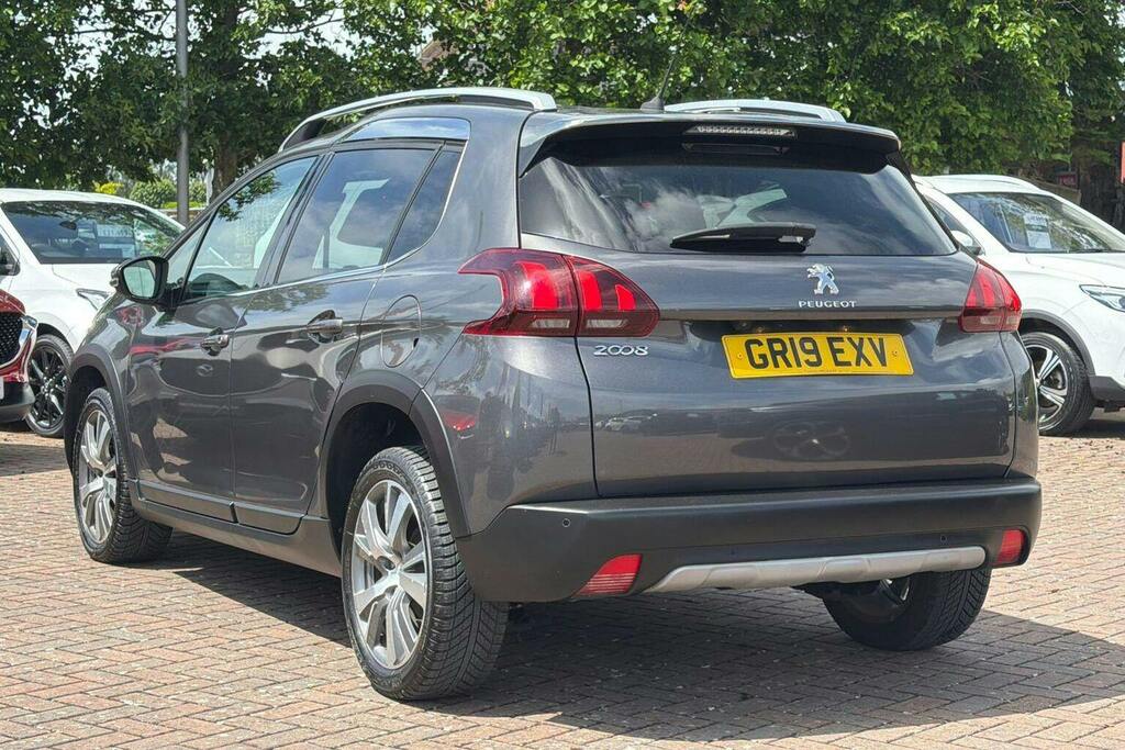Peugeot 2008 1.2 Puretech Allure Start Stop Grey #9
