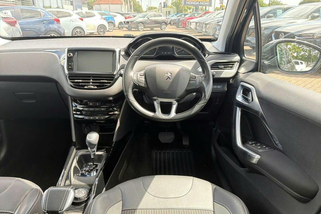 Peugeot 2008 1.2 Puretech Allure Start Stop Grey #15
