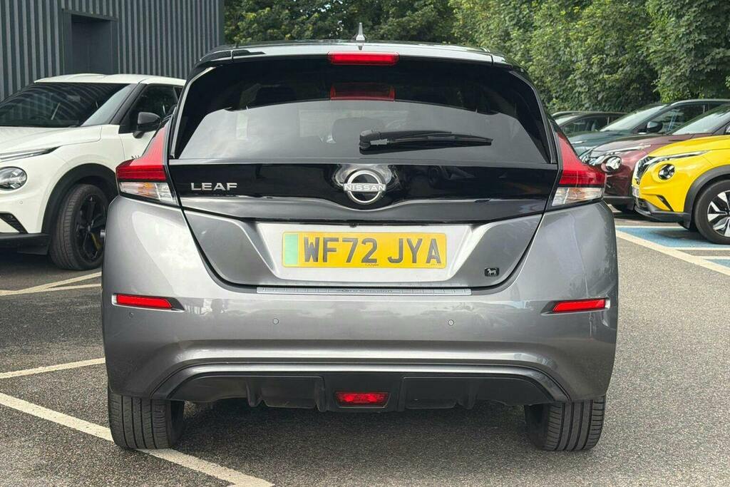 Nissan Leaf 59Kwh E Plus Tekna Hatchback WF72JYA Grey #4