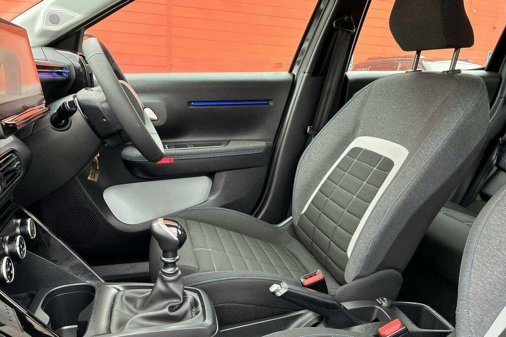 Citroen C3 1.2 Turbo Plus Hatchback Euro 6  #16