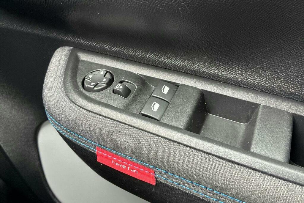 Citroen C3 1.2 Turbo Plus Hatchback Euro 6  #23