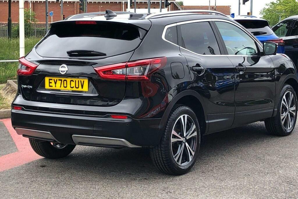 Nissan Qashqai 1.3 Dig T N Connecta Suv Dct EY70CUV Black #3
