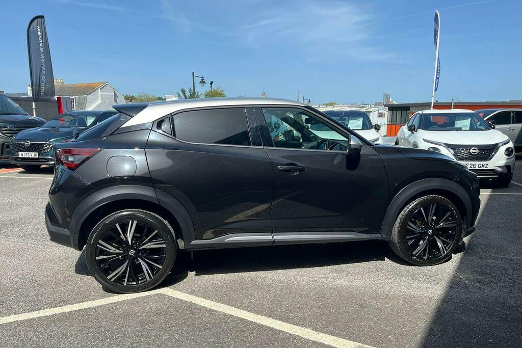 Nissan Juke 1.0 Dig T Tekna Plus Suv WJ23OFK Black #2