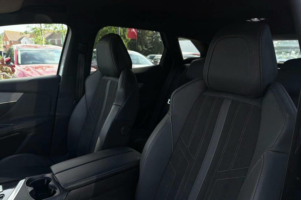 Peugeot 3008 1.5 Bluehdi Allure Black #20