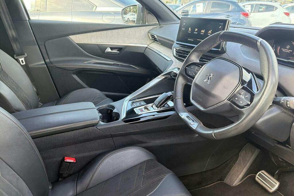Peugeot 3008 1.5 Bluehdi Allure Black #15