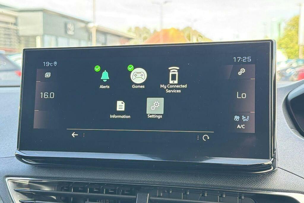Peugeot 3008 1.5 Bluehdi Allure Black #38