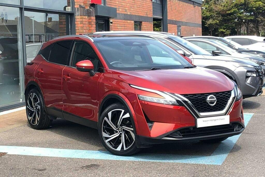 Nissan Qashqai 1.3 Dig T Mhev Tekna Plus Suv Hybrid Ma FL71UMC Red