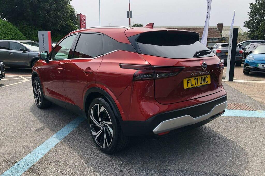 Nissan Qashqai 1.3 Dig T Mhev Tekna Plus Suv Hybrid Ma FL71UMC Red #5