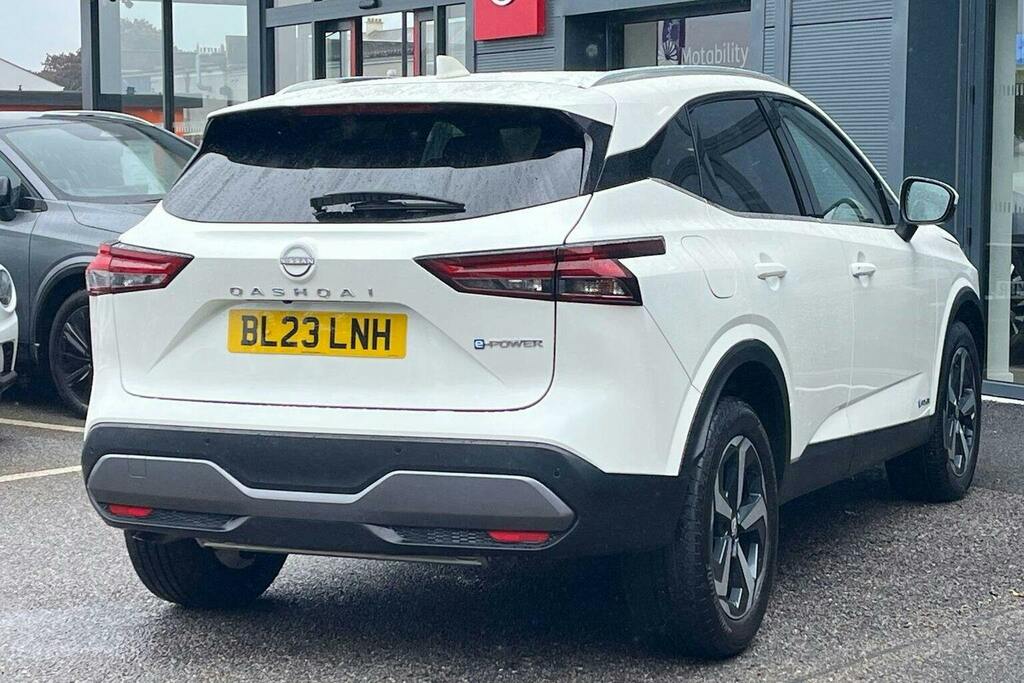 Nissan Qashqai 1.5 H E Power N Connecta Suv Hybrid Aut White #3