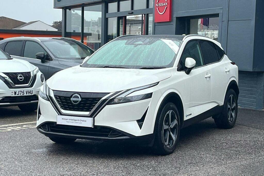 Nissan Qashqai E-power Acenta Premium Red #7