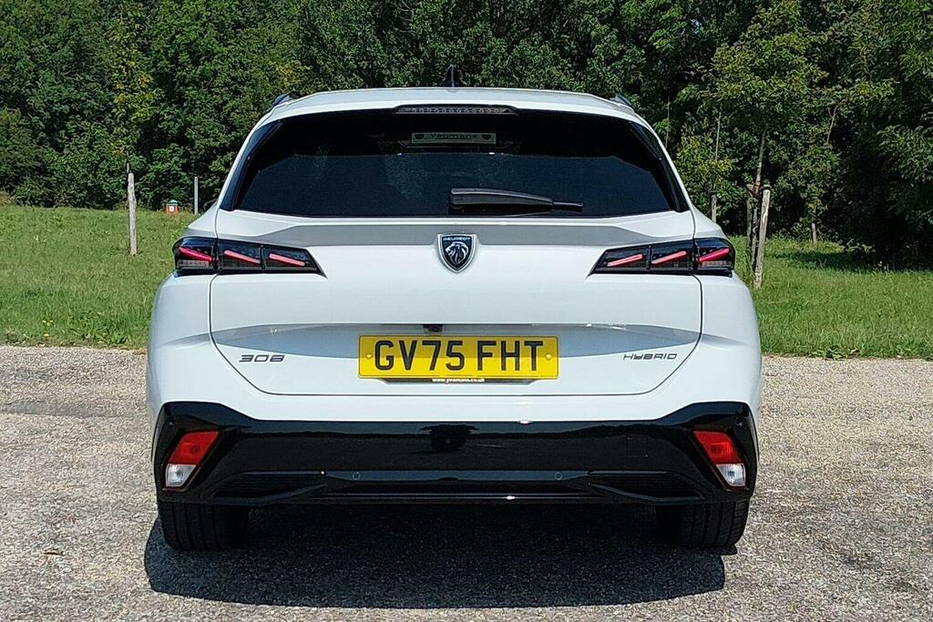 Peugeot 308 SW 1.2 Gt Estate Hybrid E Dsc White #4
