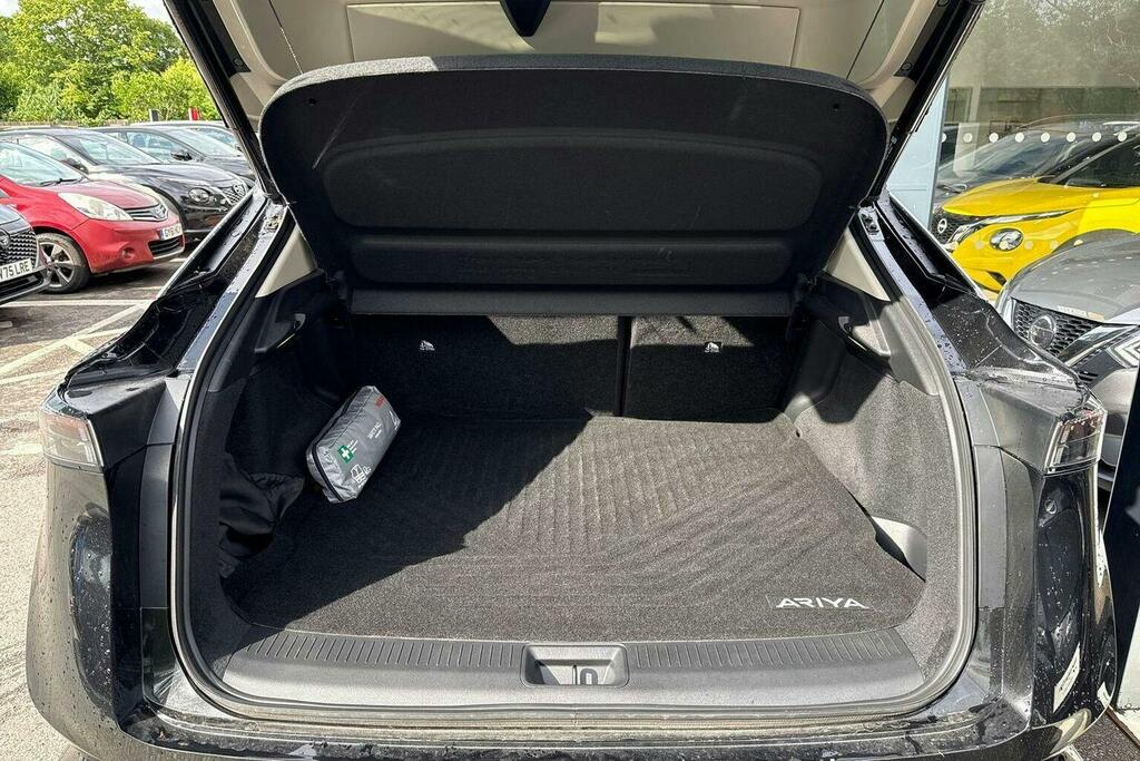Nissan Ariya Advance Black #18