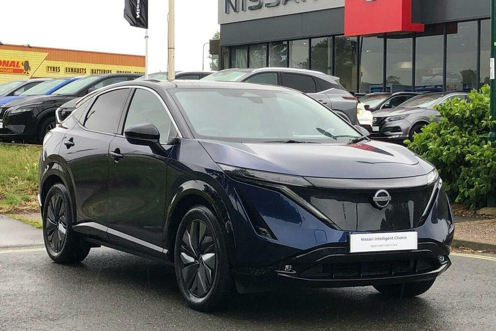 Nissan Ariya 63Kwh Advance Suv 7.4Kw Charger Blue