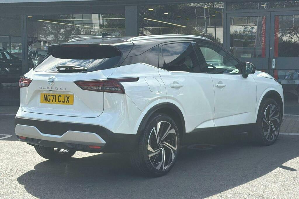 Nissan Qashqai 1.3 Dig T Mhev Tekna Plus Suv Hybrid Xt NG71CJX White #3