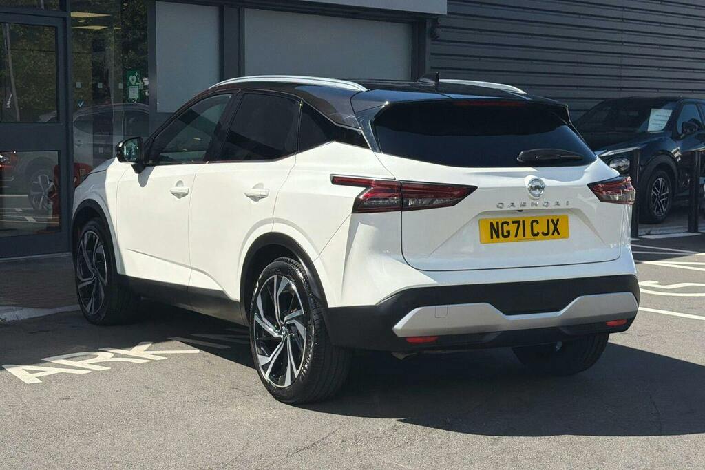 Nissan Qashqai 1.3 Dig T Mhev Tekna Plus Suv Hybrid Xt NG71CJX White #5