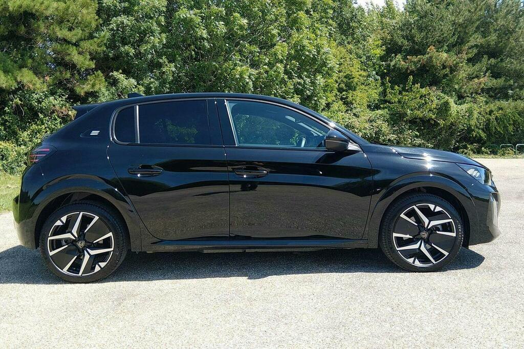 Peugeot e-208 51Kwh Gt Hatchback GV75BPO Black #2