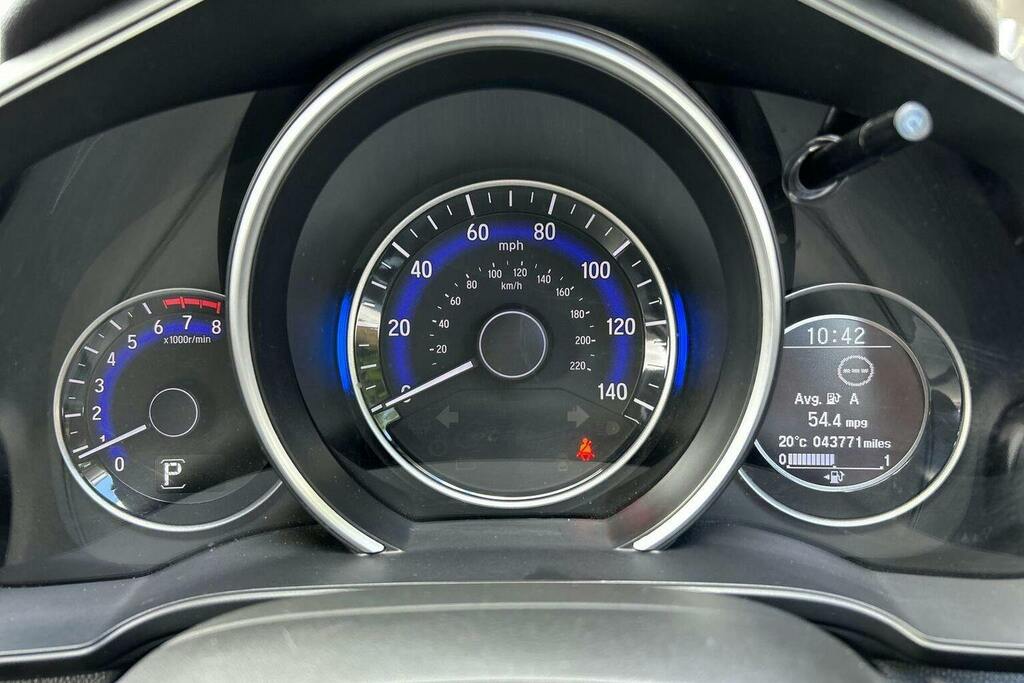 Honda Jazz 1.3 I-vtec Ex Cvt Hatchback White #14