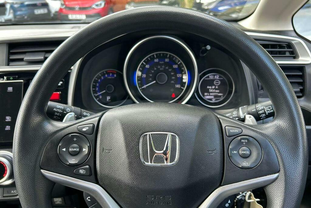 Honda Jazz 1.3 I-vtec Ex Cvt Hatchback White #13