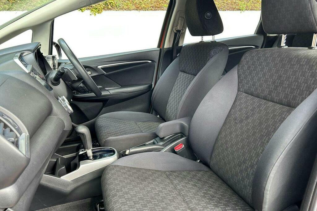 Honda Jazz 1.3 I-vtec Ex Cvt Hatchback White #16